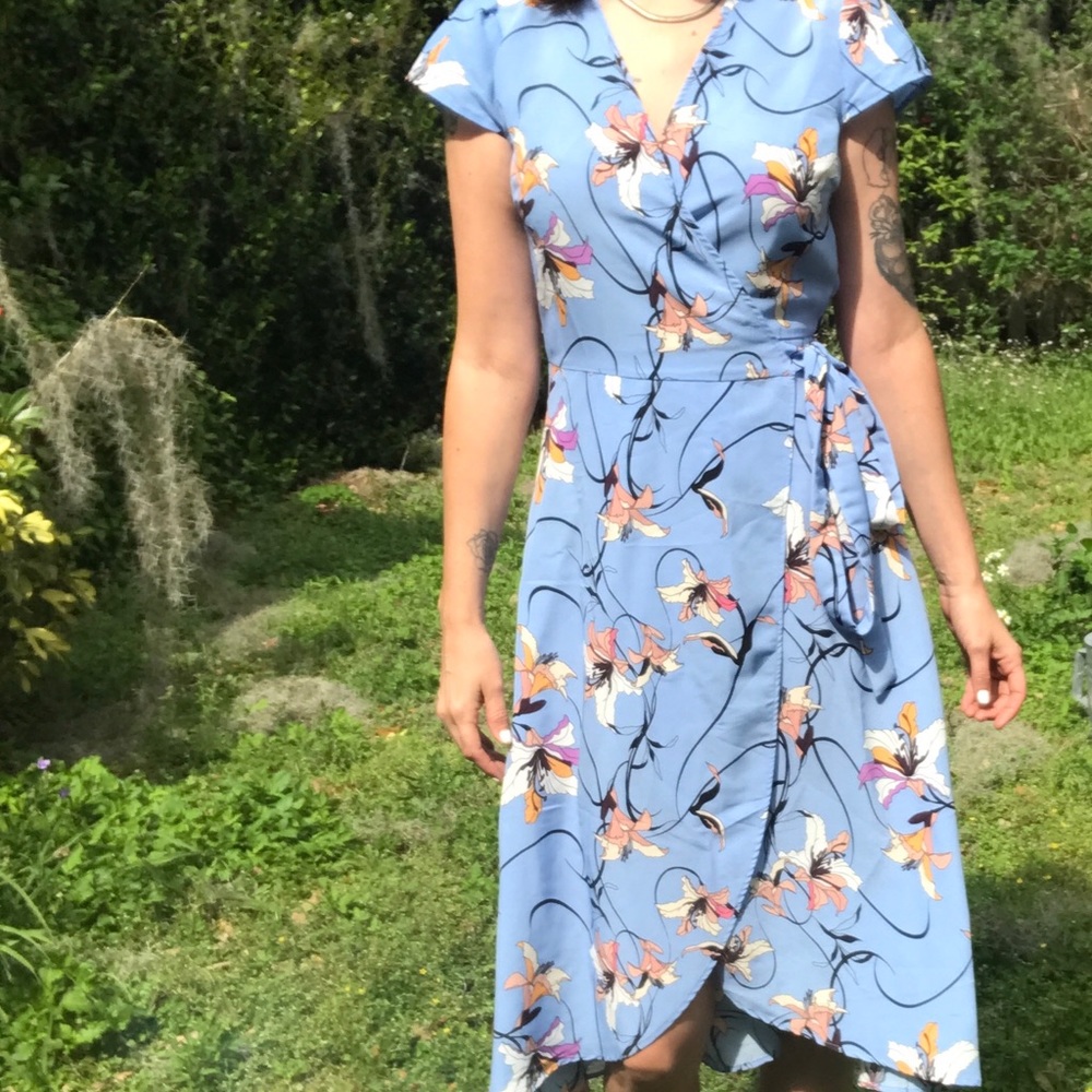 Blue floral, puffed sleeve wrap dress